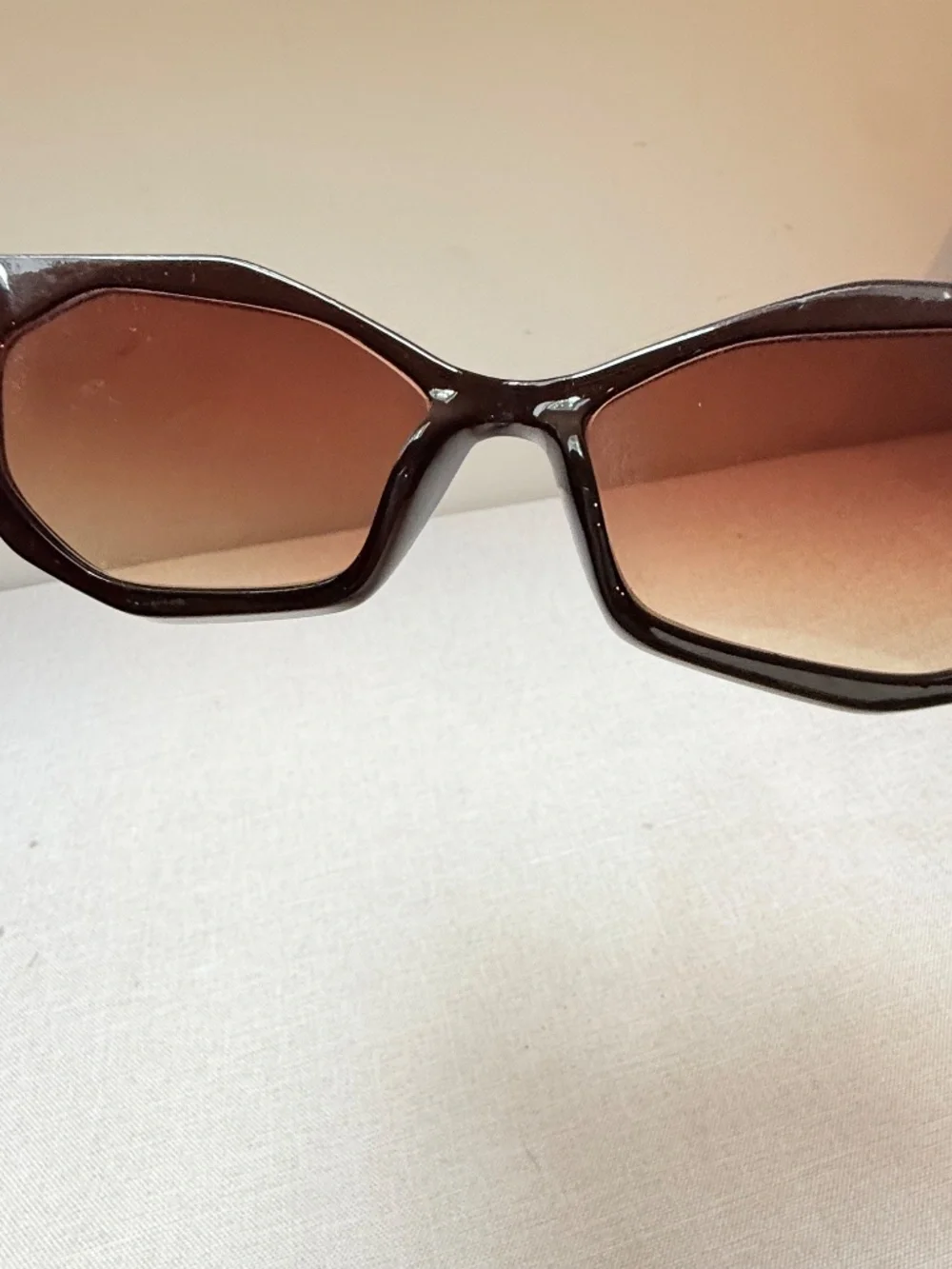 Vintage Look AJ Morgan Chocolate Brown Cat Eye Style Sunglasses